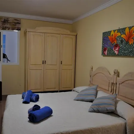 Paraiso Del Sol Nocleg ze śniadaniem 2*