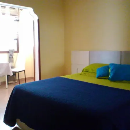 Paraiso Del Sol Nocleg ze śniadaniem 2*